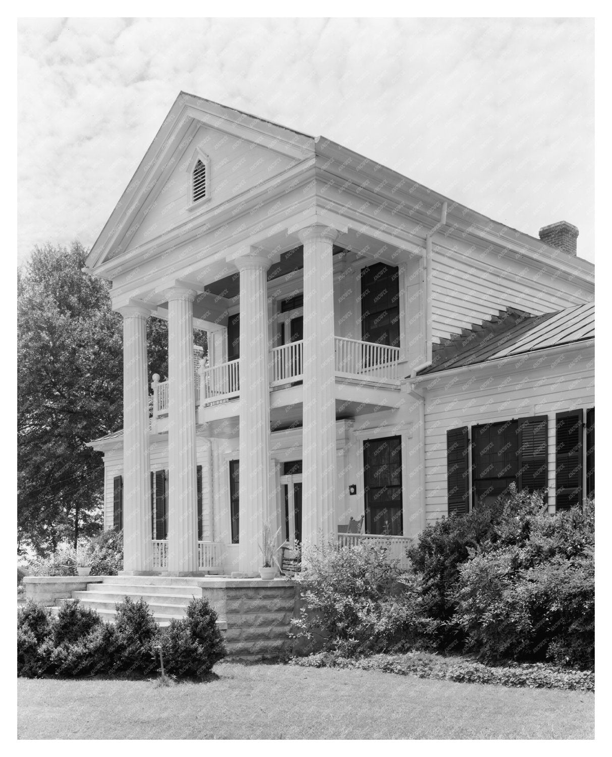 1828 Building in Selma, Alabama - Historical Architecture