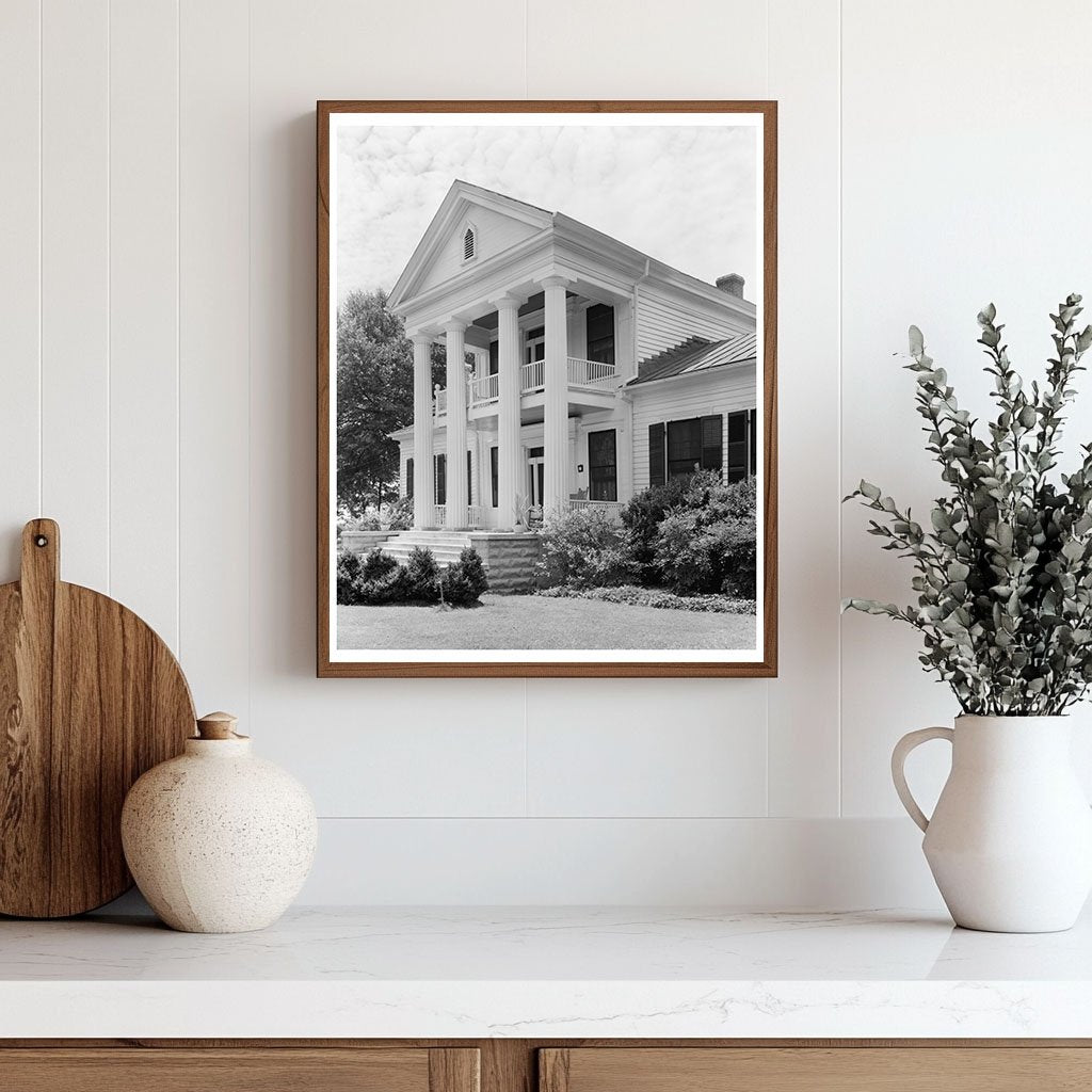 1828 Building in Selma, Alabama - Historical Architecture