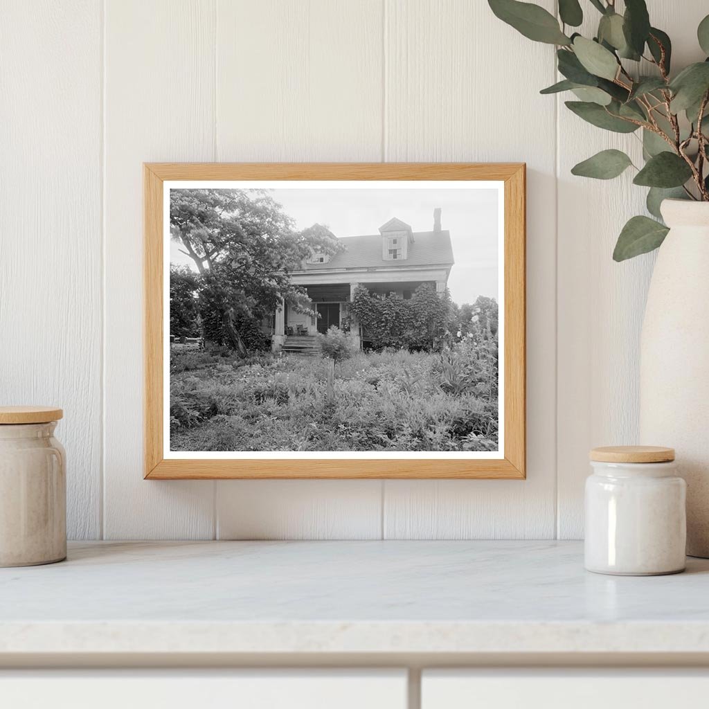 Historic Home in Forkland, Alabama - 1821 Architecture