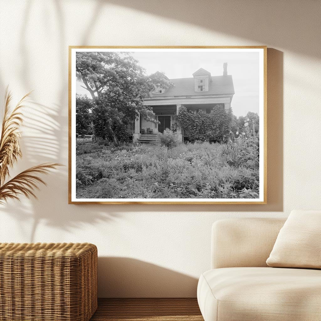 Historic Home in Forkland, Alabama - 1821 Architecture