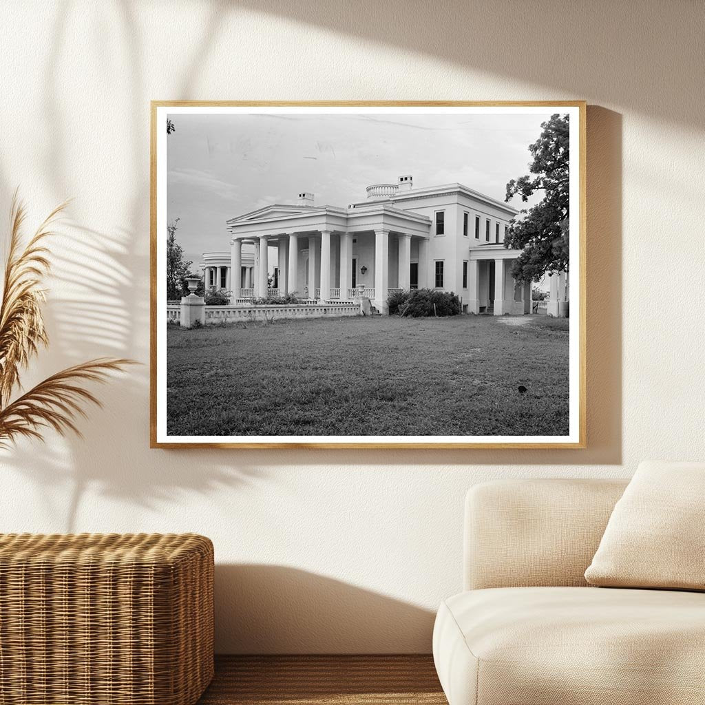 Historic 1842 Building in Demopolis, Alabama