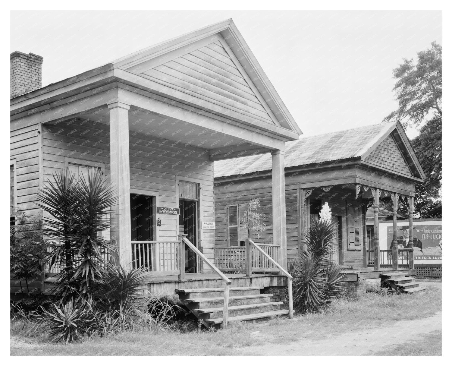 Dr. W.W. Moore and P.E. Jones Offices, Camden AL 1840