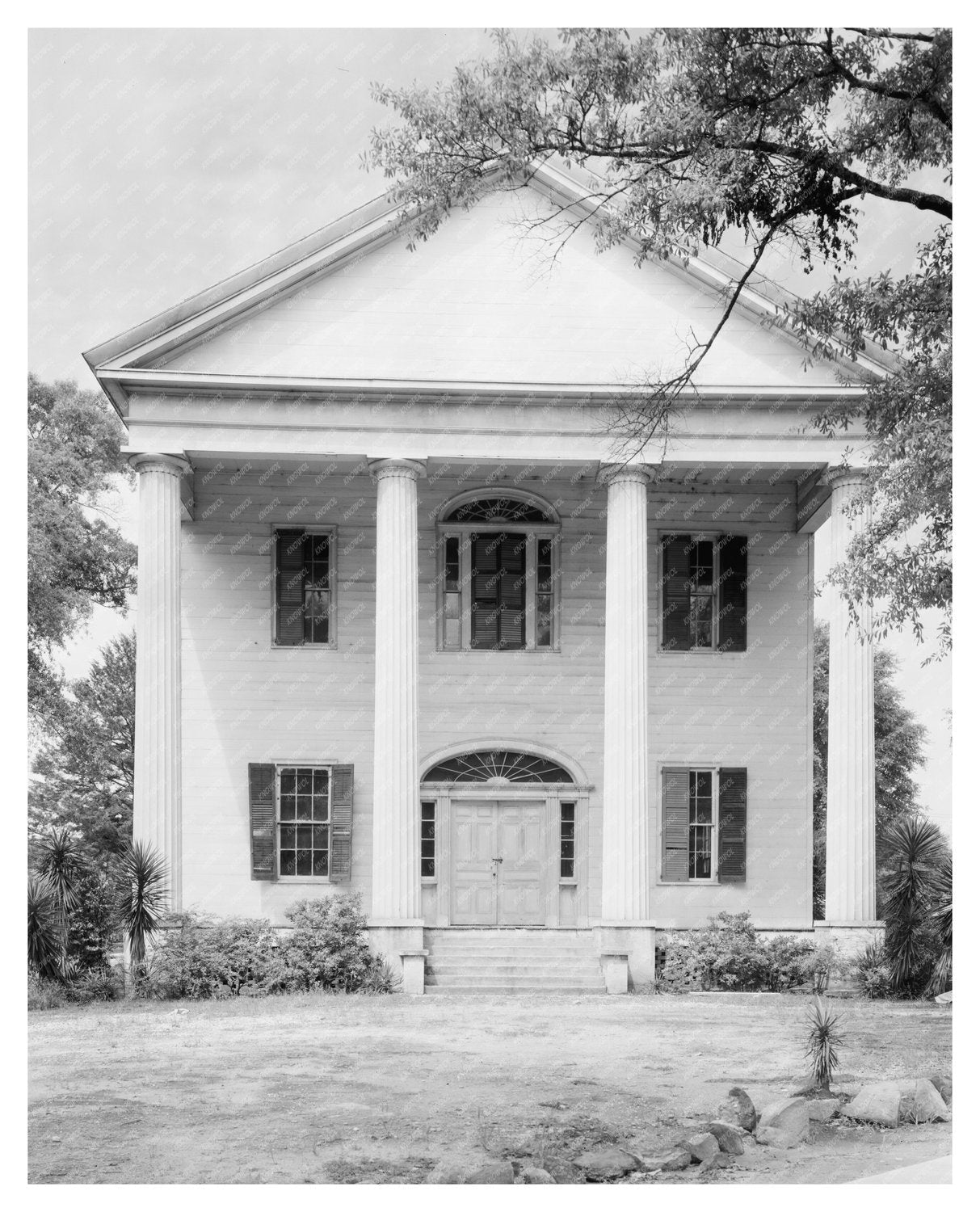 1840 Building in Camden, AL - Historic Architecture