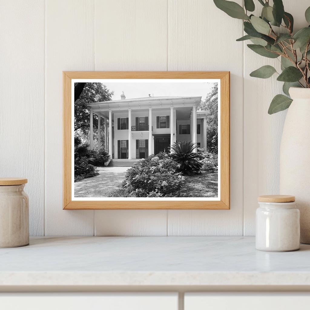 1855 Residence in Mobile, Alabama - Historic Architecture