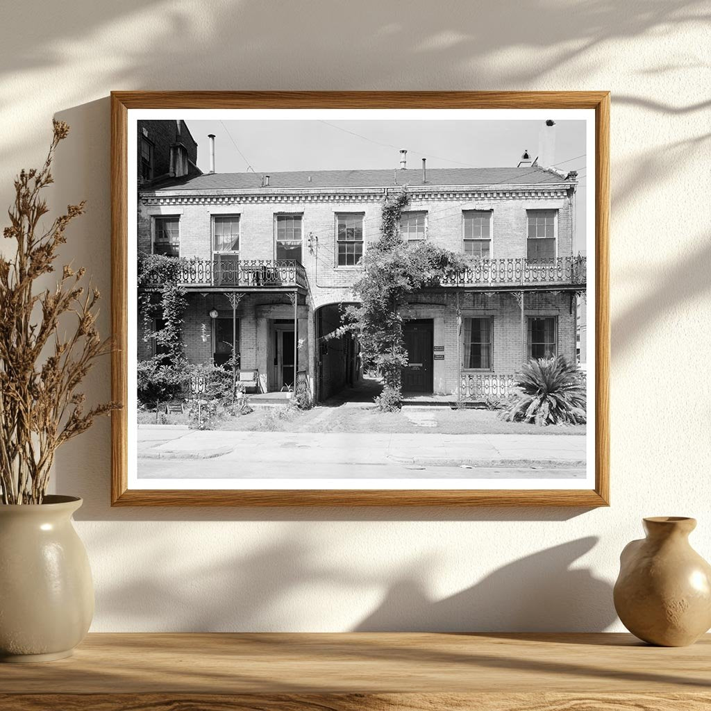 Historic Mobile Dwelling, Alabama, 1828 Photo from Carnegie