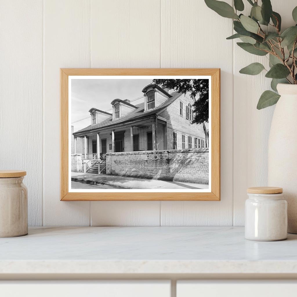 Historic 1835 Cottage in Mobile, Alabama