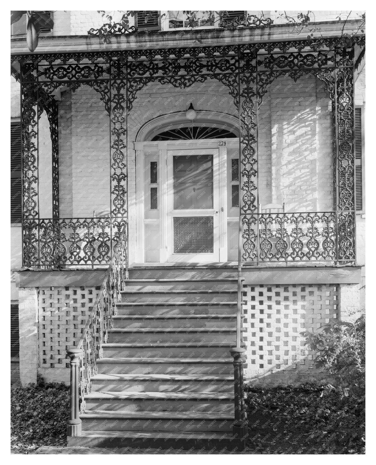 Historic Building in Athens, GA - 1830 Architectural Photo