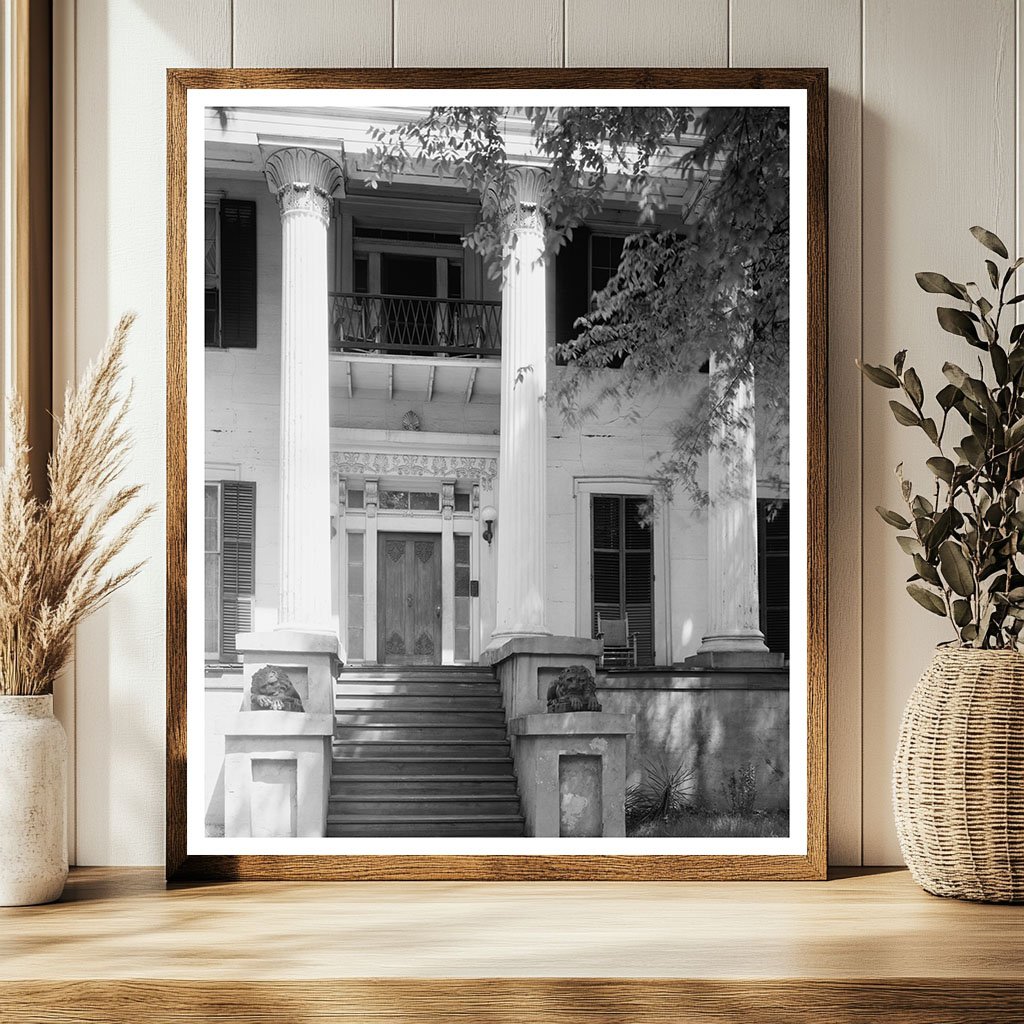 Lion House, Columbus, GA - Vintage Architecture 1830