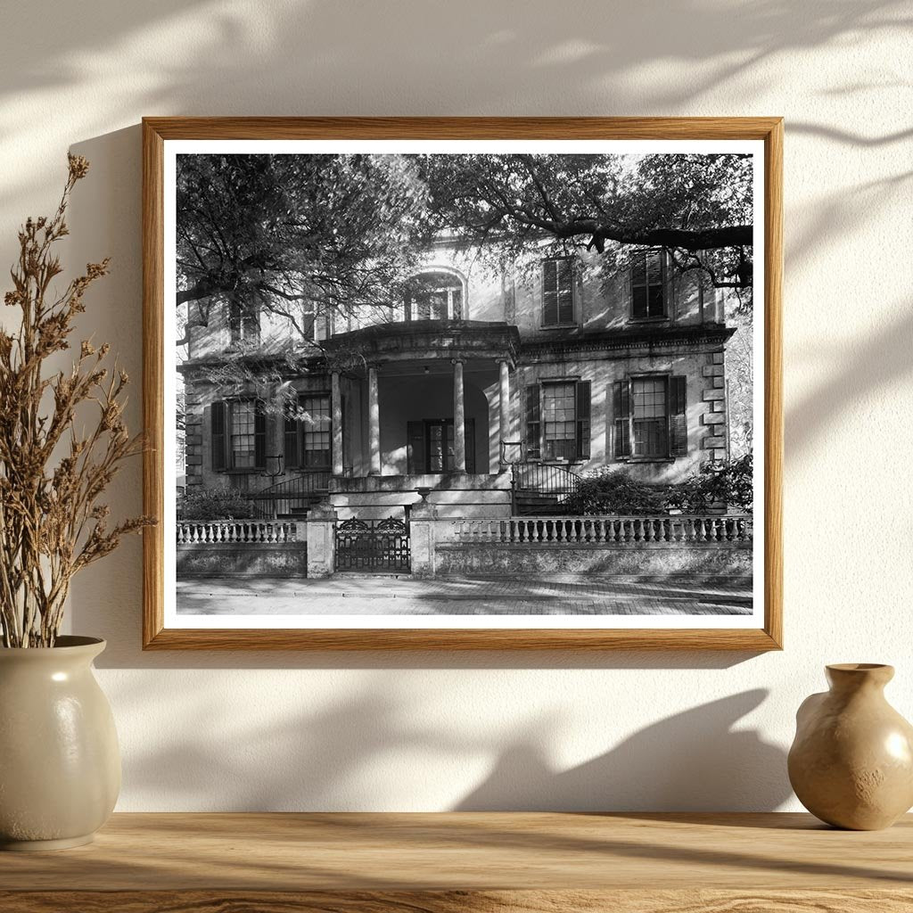 Historic Building in Savannah, GA (1816-1819) Photo