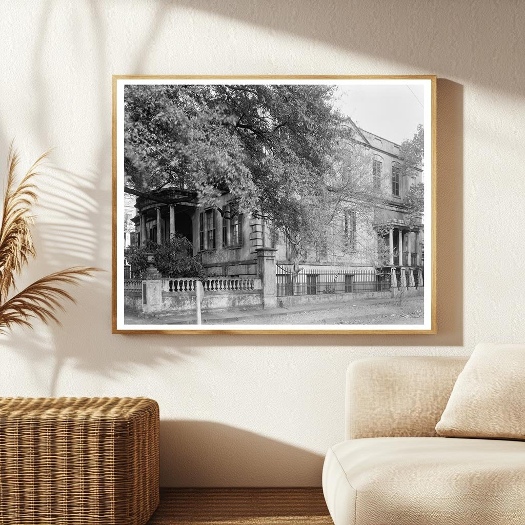 Historic Residence in Savannah, GA - 19th Century Architectu