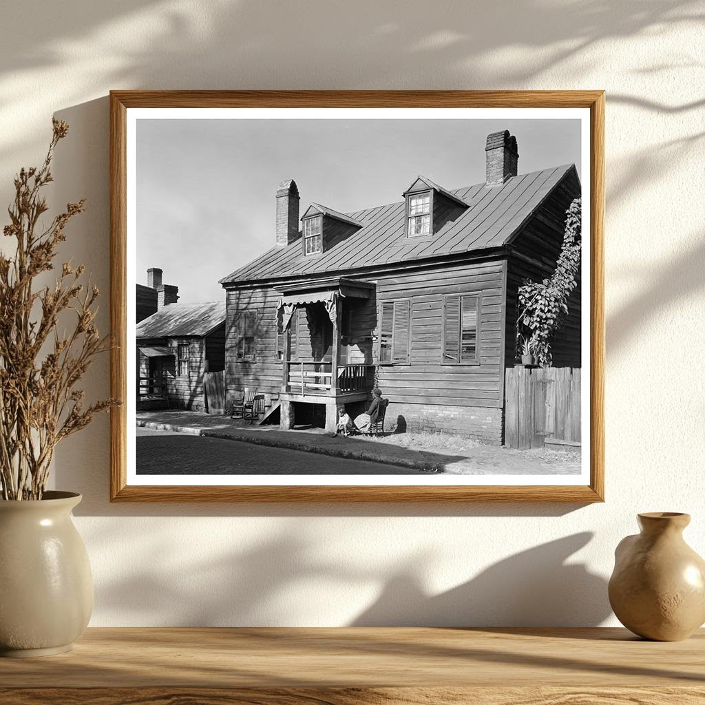 1860 Wooden House in Savannah, Georgia - Historic Photo