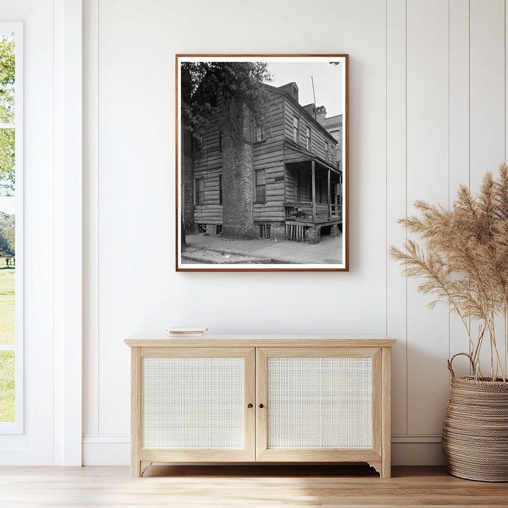 Historic House in Savannah, GA - Built 1760