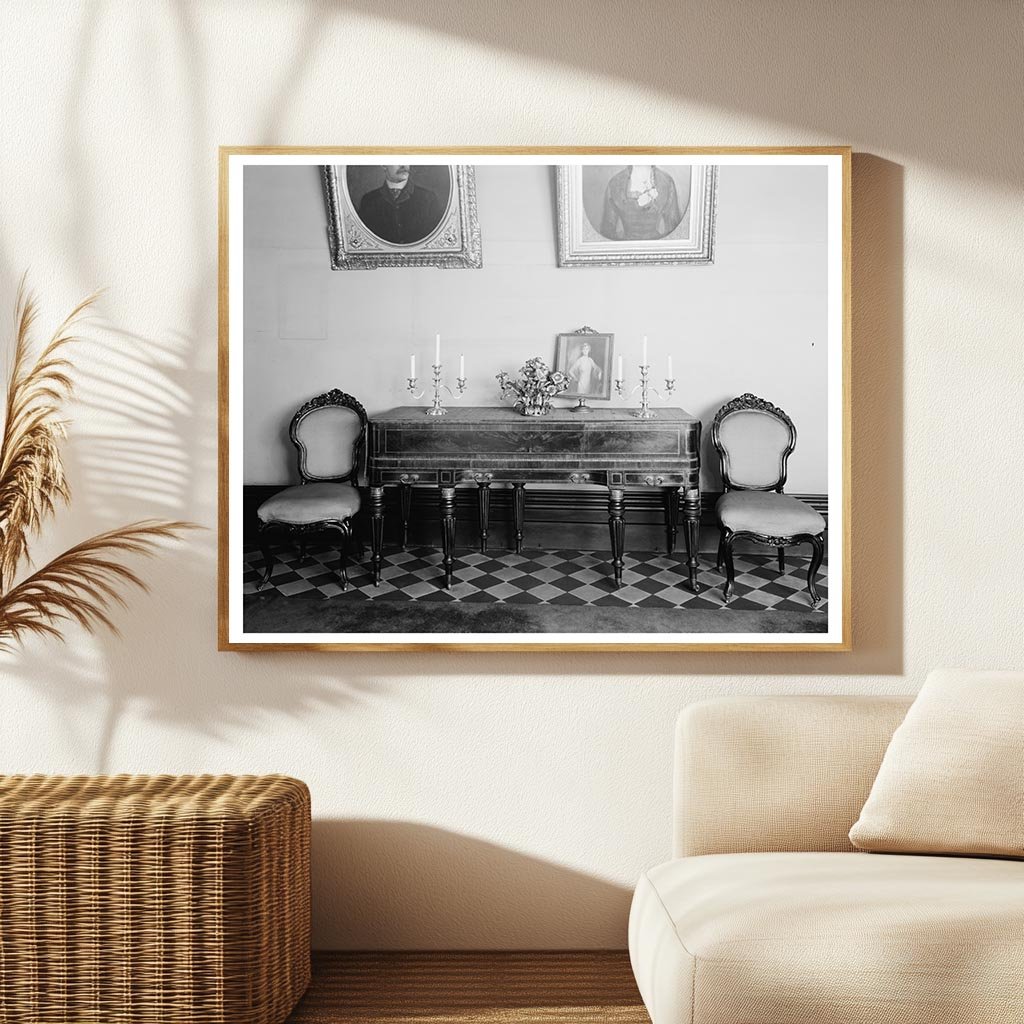 Savannah Interior 1850-1861: Historic Architecture Photo