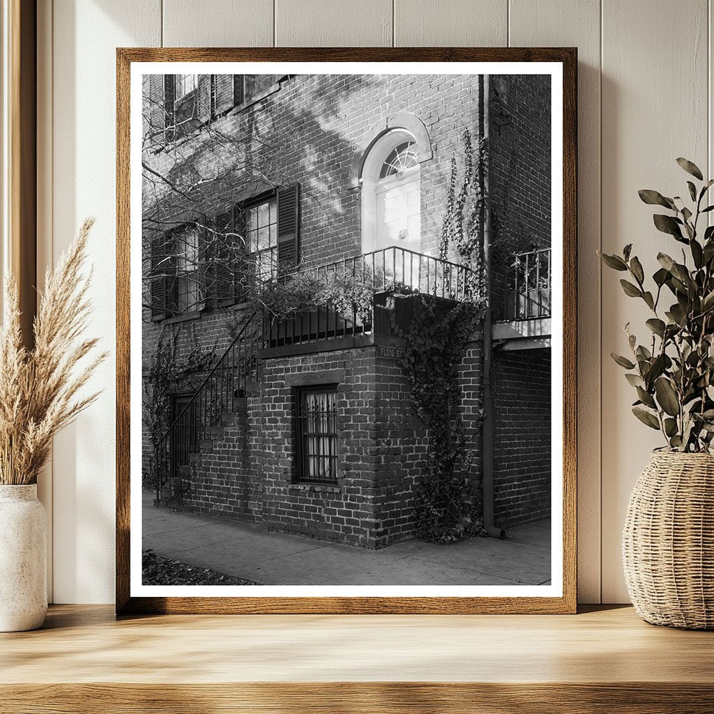 1827 Historic Home in Savannah, Georgia - Architectural Deta