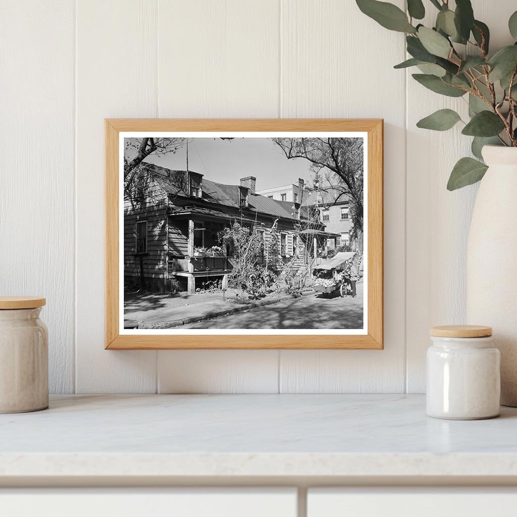 Historic Residence in Savannah, GA, circa 1800