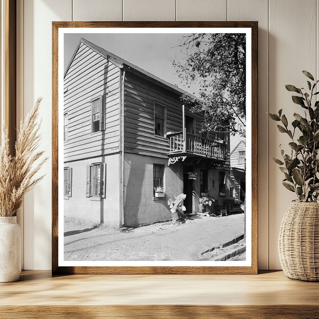 1825 Historic Building in Savannah, Georgia