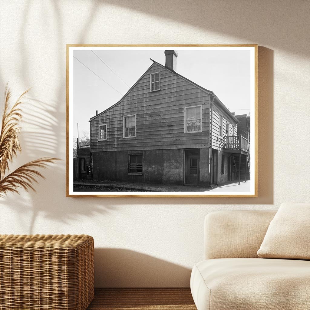 Historic Residence in Savannah, Georgia, 1820 (Demolished 19