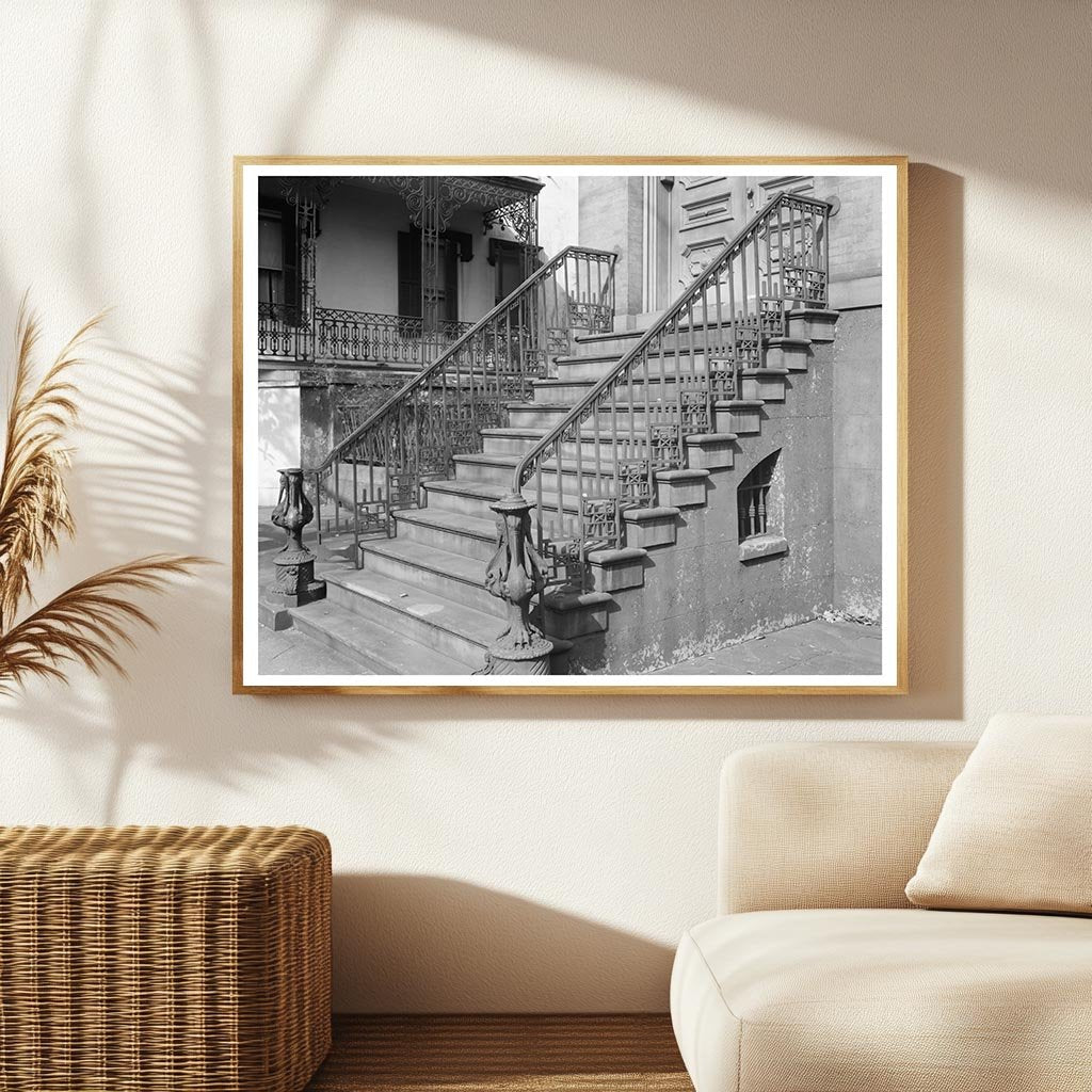Savannah, GA Architecture 1853: Ironwork Staircase Photo
