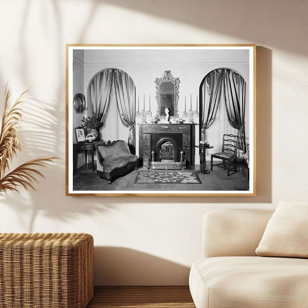 Mid-19th Century Interior Photo, Savannah, GA 1850