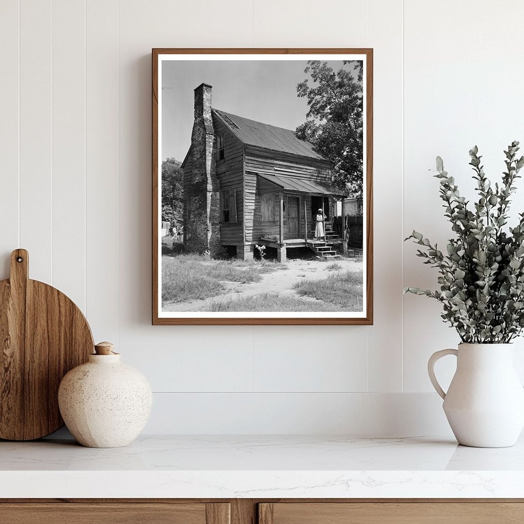 Historic Cabin Photo in Milledgeville, GA - 20th Century