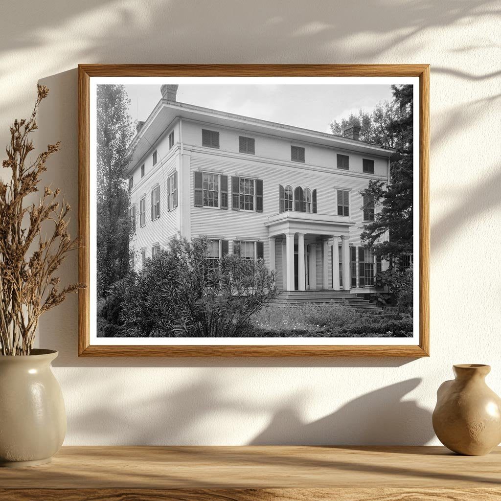 Kolb-Pou-Newton House, Madison, GA 1851 Photograph