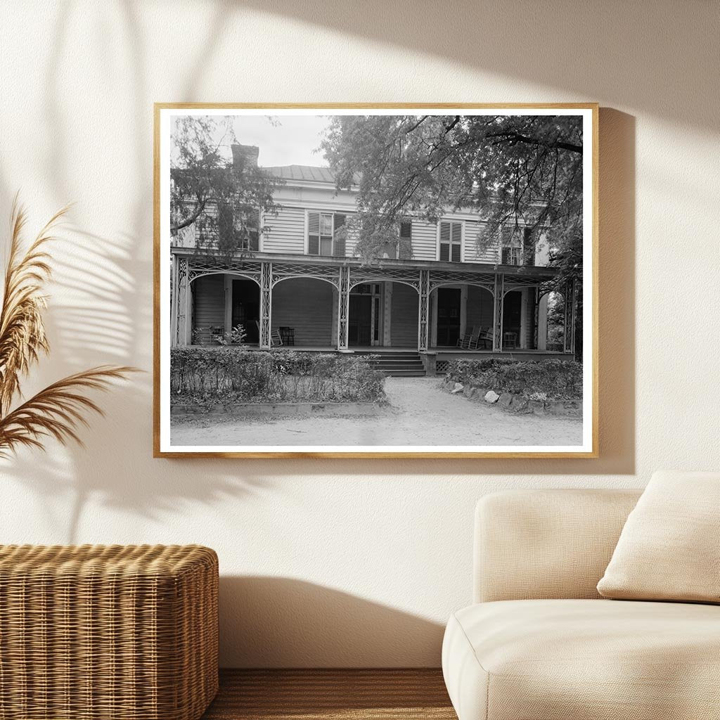 Vintage House in Madison, GA - 1840 Architecture