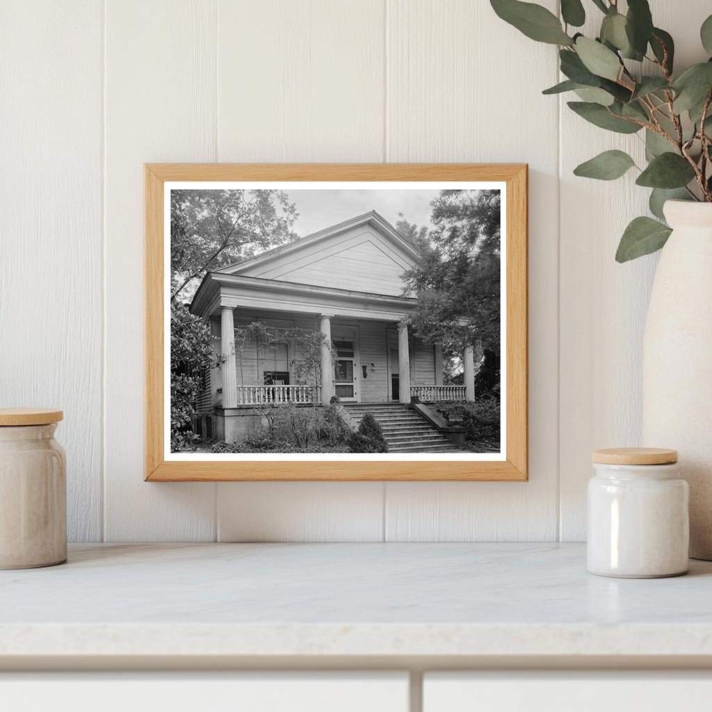 Early 1900s Home in Madison, Georgia Architecture