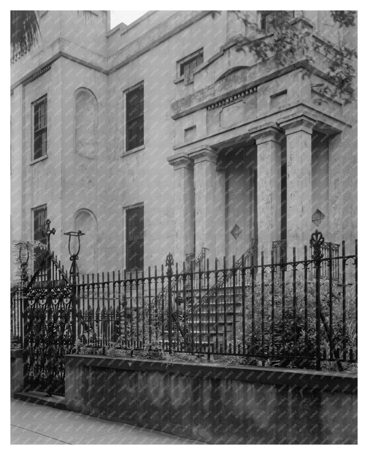 Vintage Savannah Architecture 1900s - Chatham County