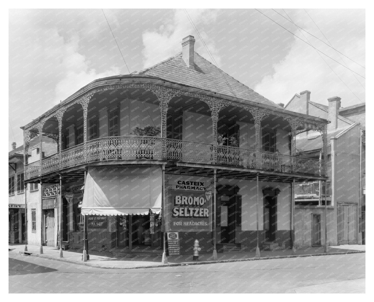 New Orleans Architecture 1900s: Vintage Photo Insight