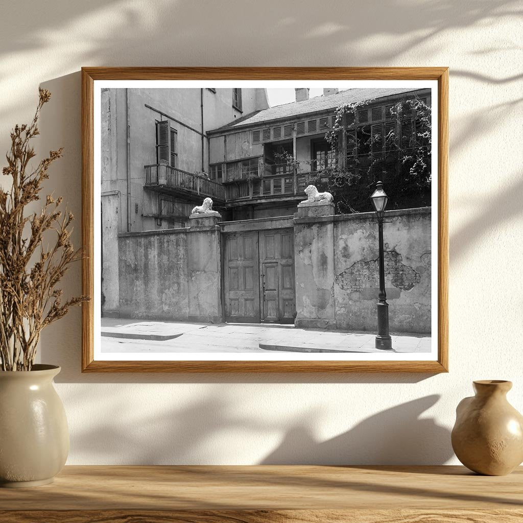 Historic Building at 537 Royal St, New Orleans 1798
