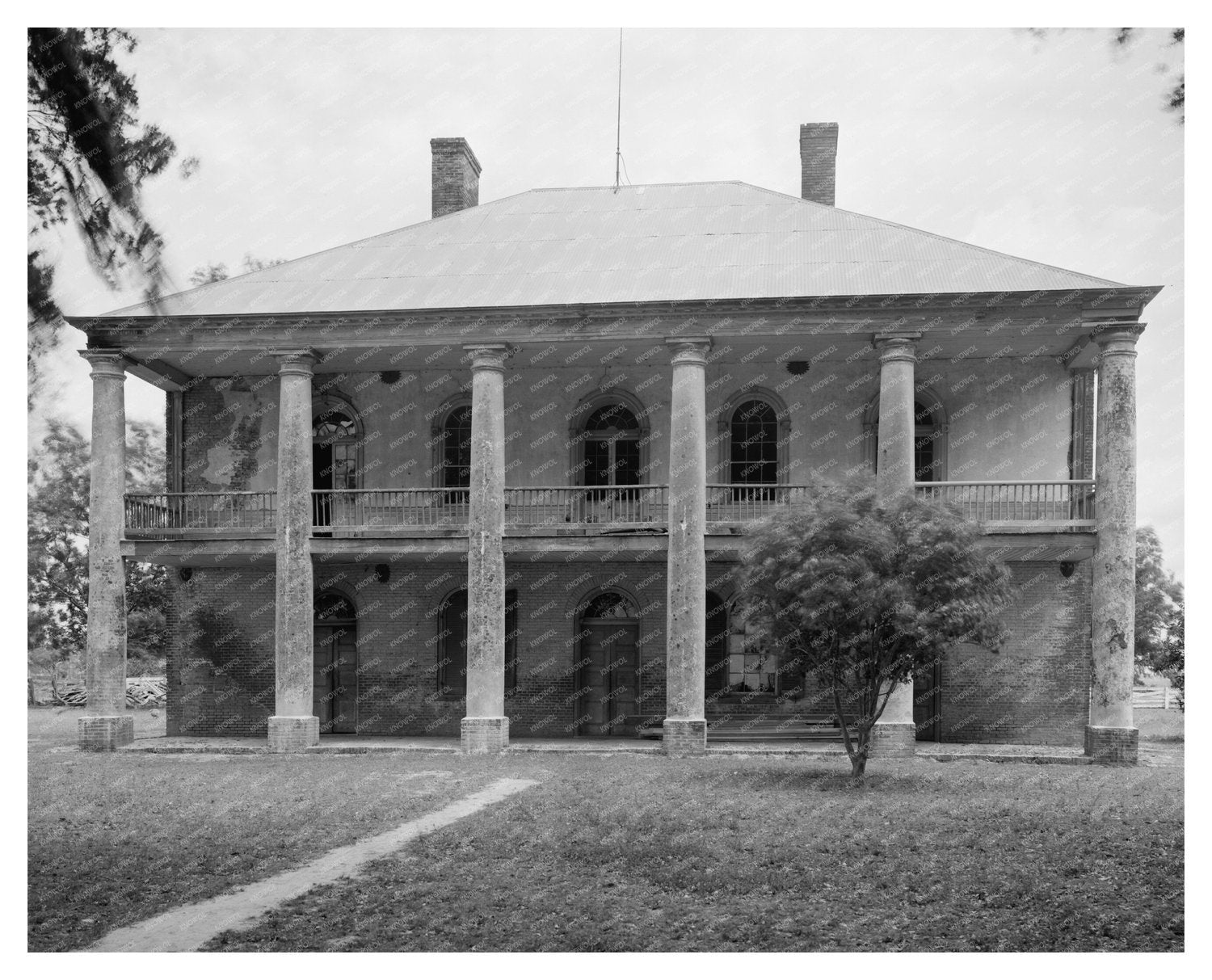 1831 Plantation Architecture in Sunset, Louisiana