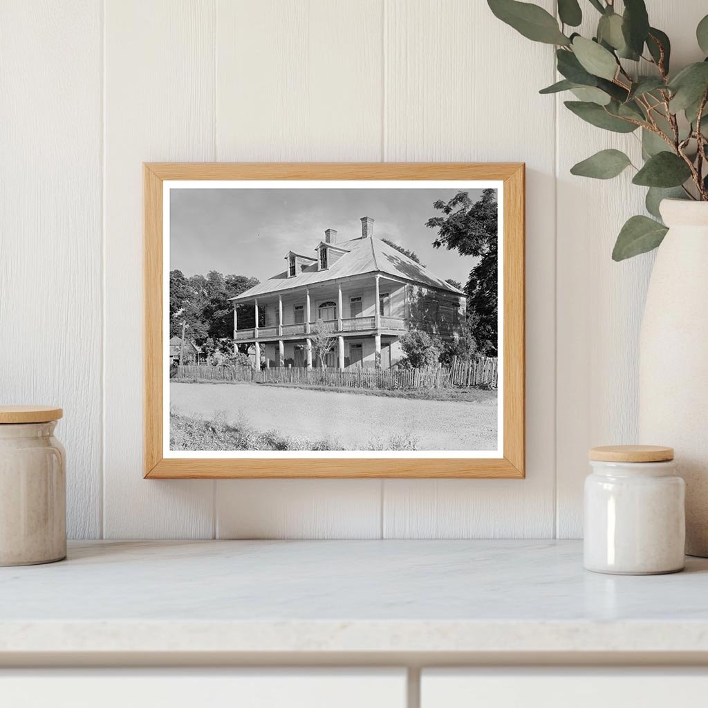 Historic Residence in New Roads, Louisiana, 1800