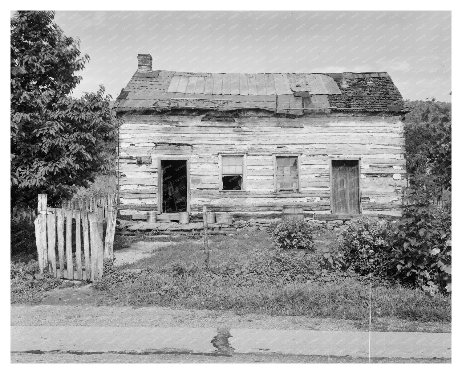 Thurmont, MD Vintage Architecture Photo, Early 1900s