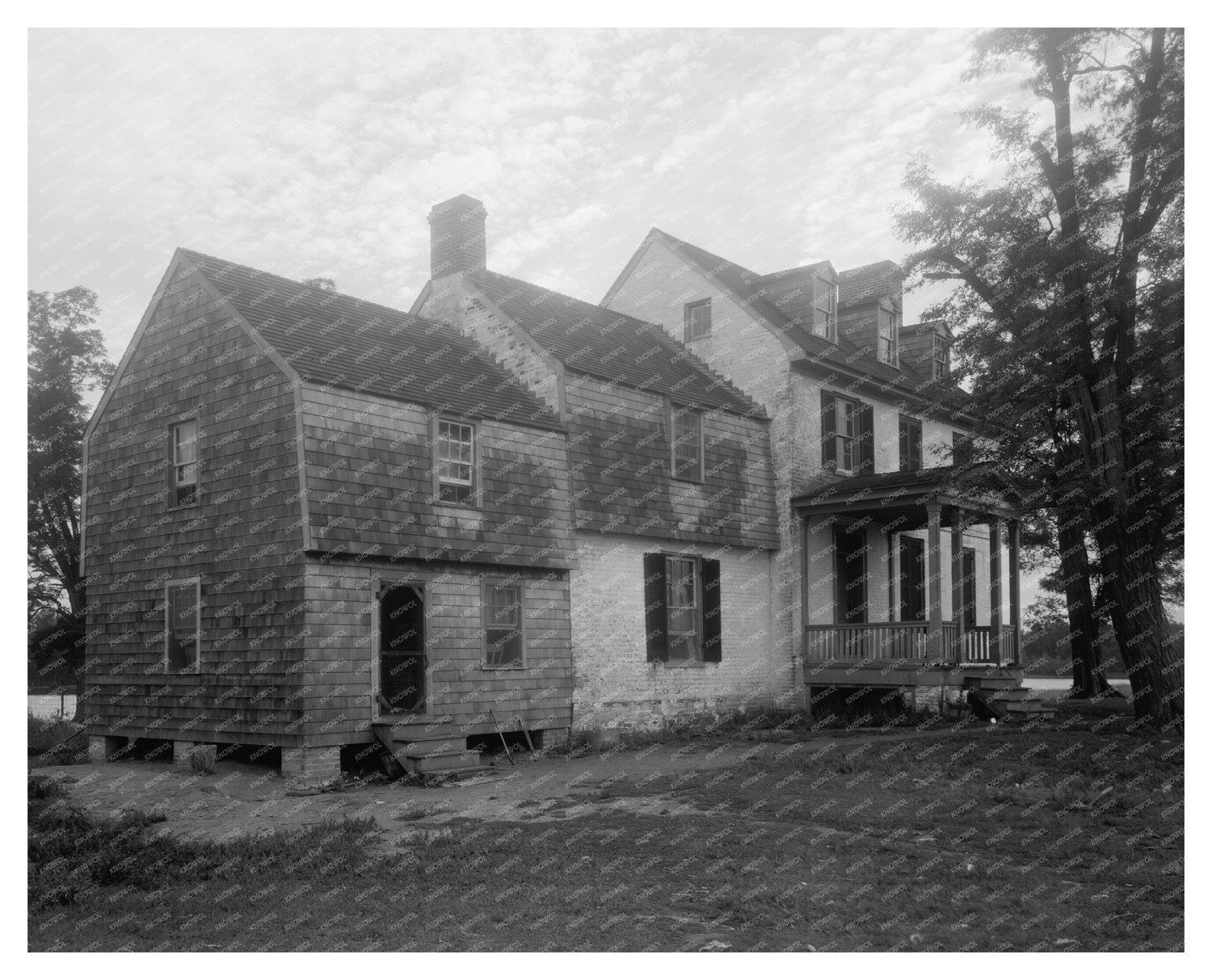 Vintage Telescope Dwelling in Queen Anne, MD - 19th Century