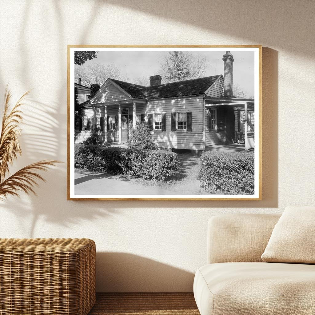 Vintage House in New Bern, NC - Early 20th Century