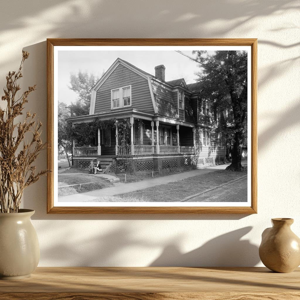 New Bern NC Architecture: Vintage Photo from 1953