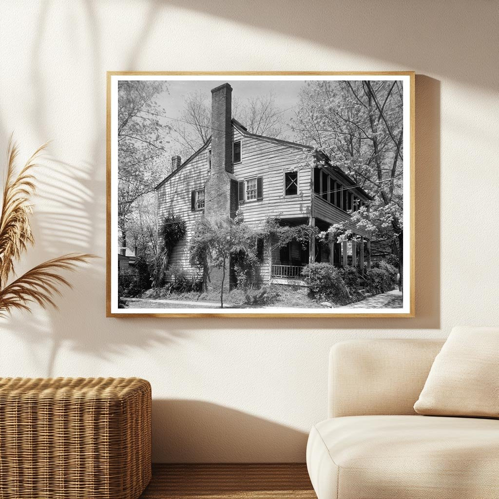 Louisiana House in New Bern, NC - 1930s Architecture