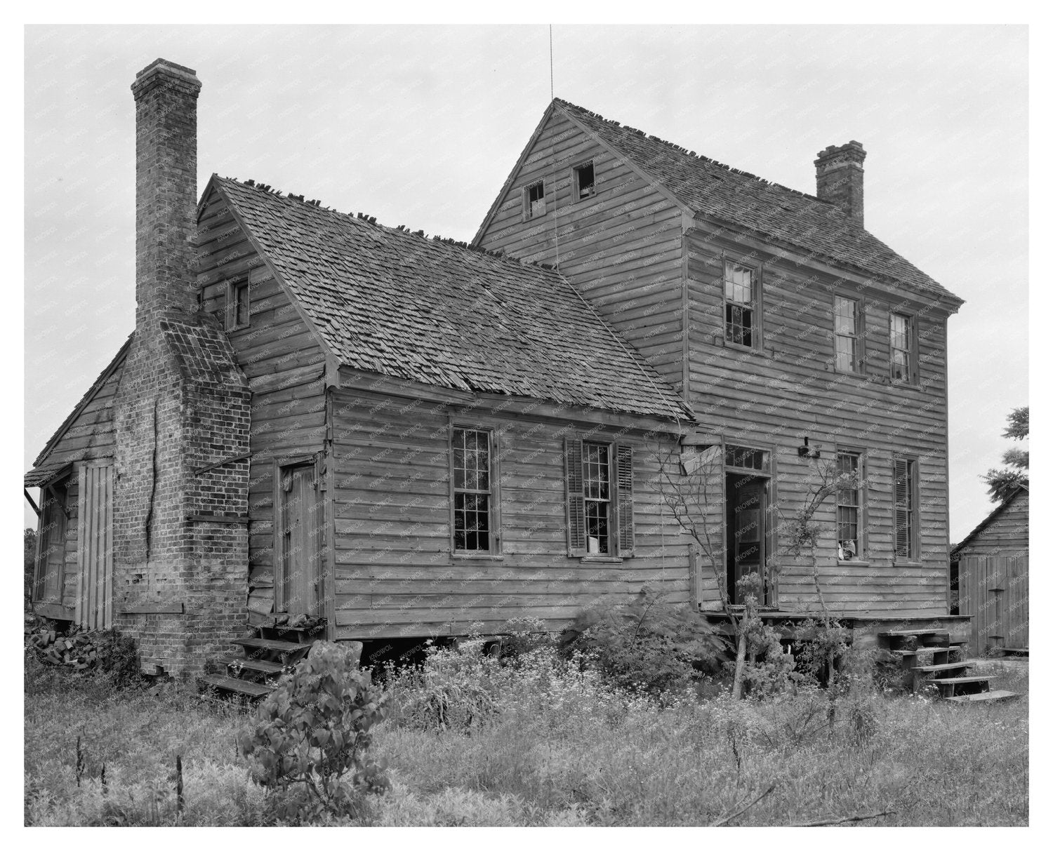 Aventon, NC Vintage Architecture Photo from 1930s