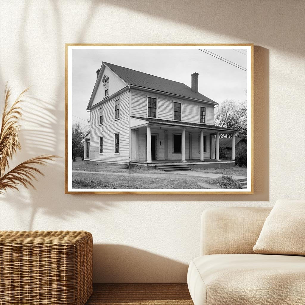 1800 Salisbury NC Architecture Photo - Library of Congress