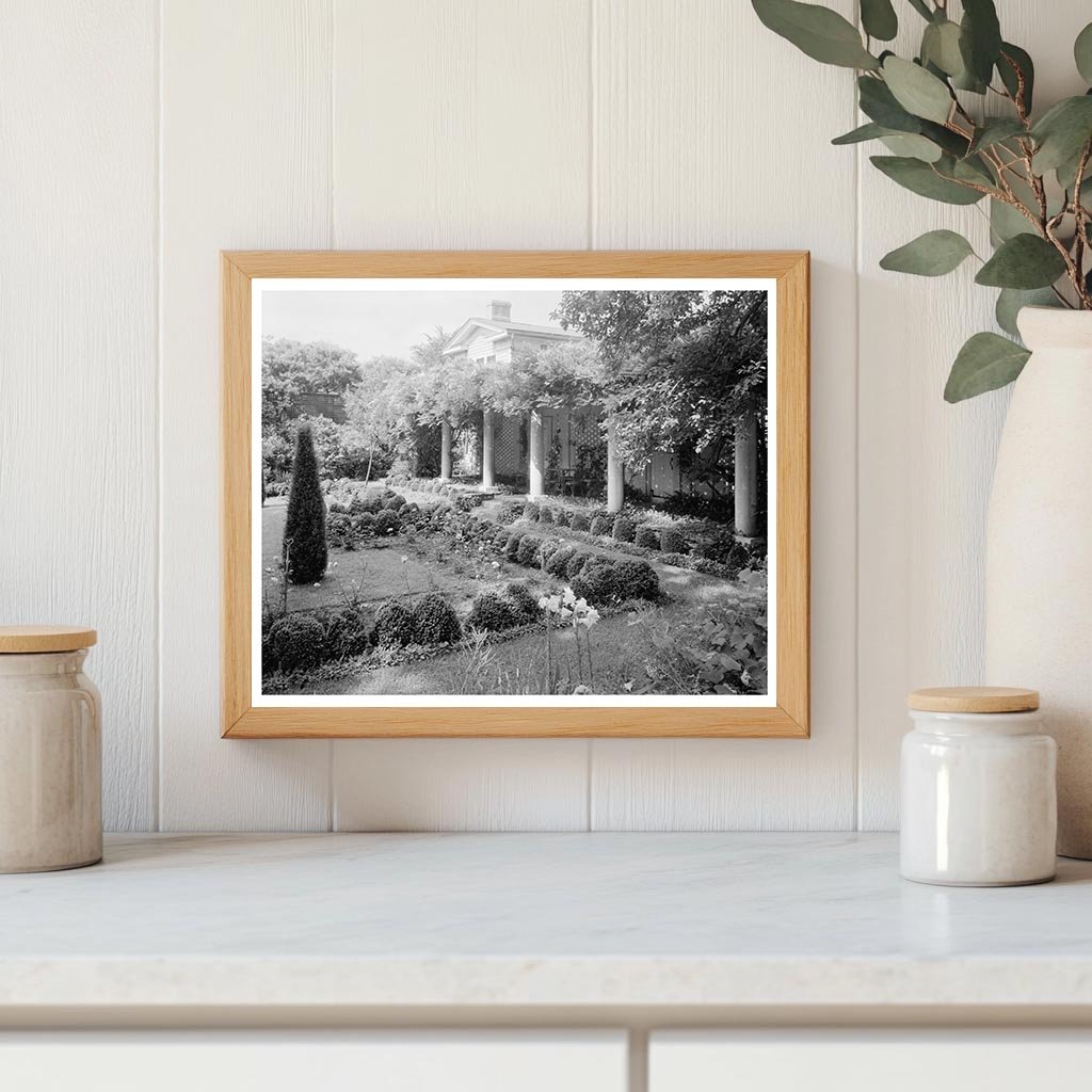 Warrenton NC Architecture Garden Photo Early 1900s