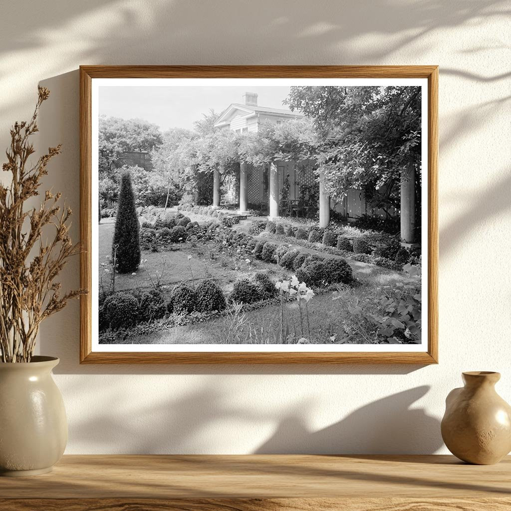 Warrenton NC Architecture Garden Photo Early 1900s