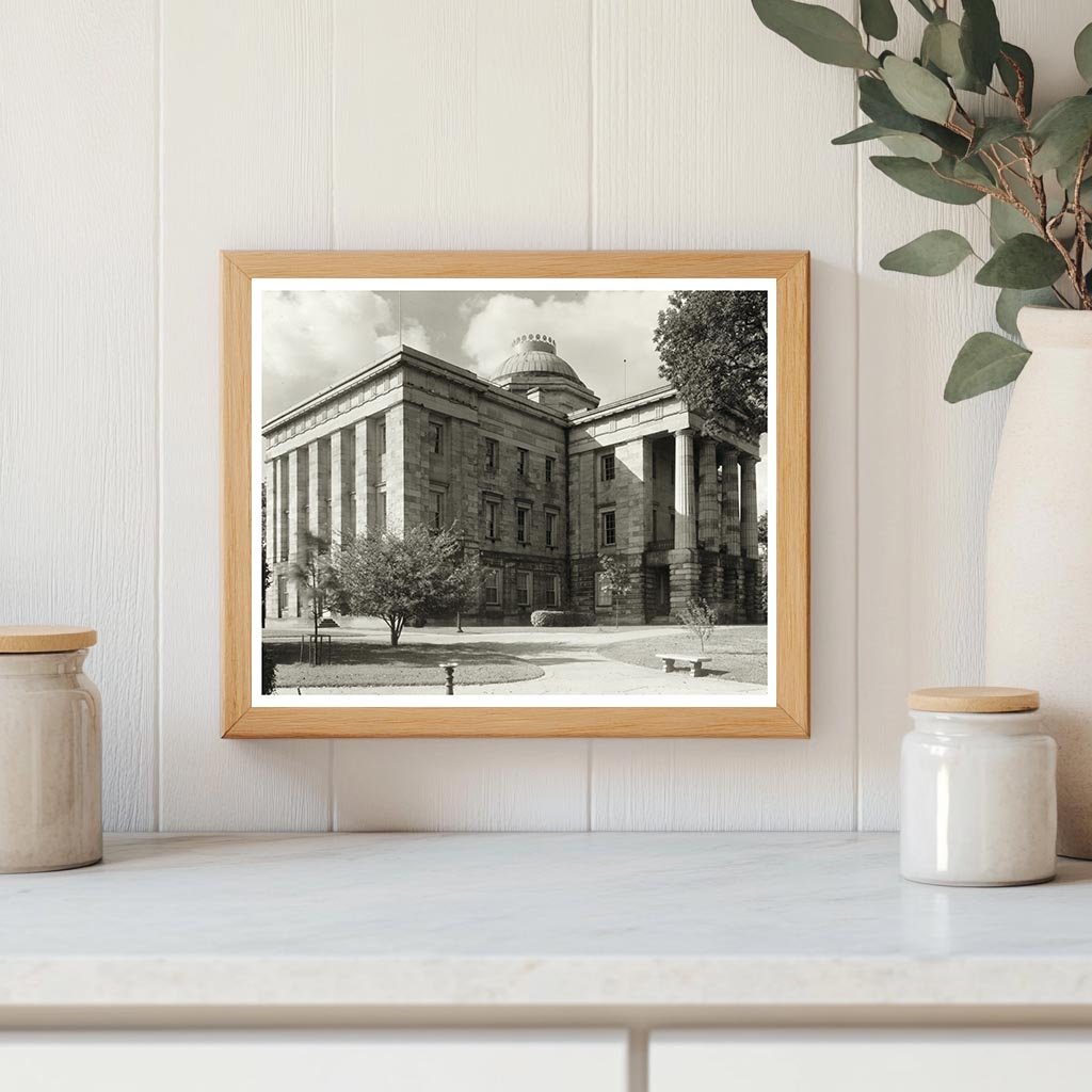 Raleigh, NC Historic State Capitol Photograph, 1833-1840