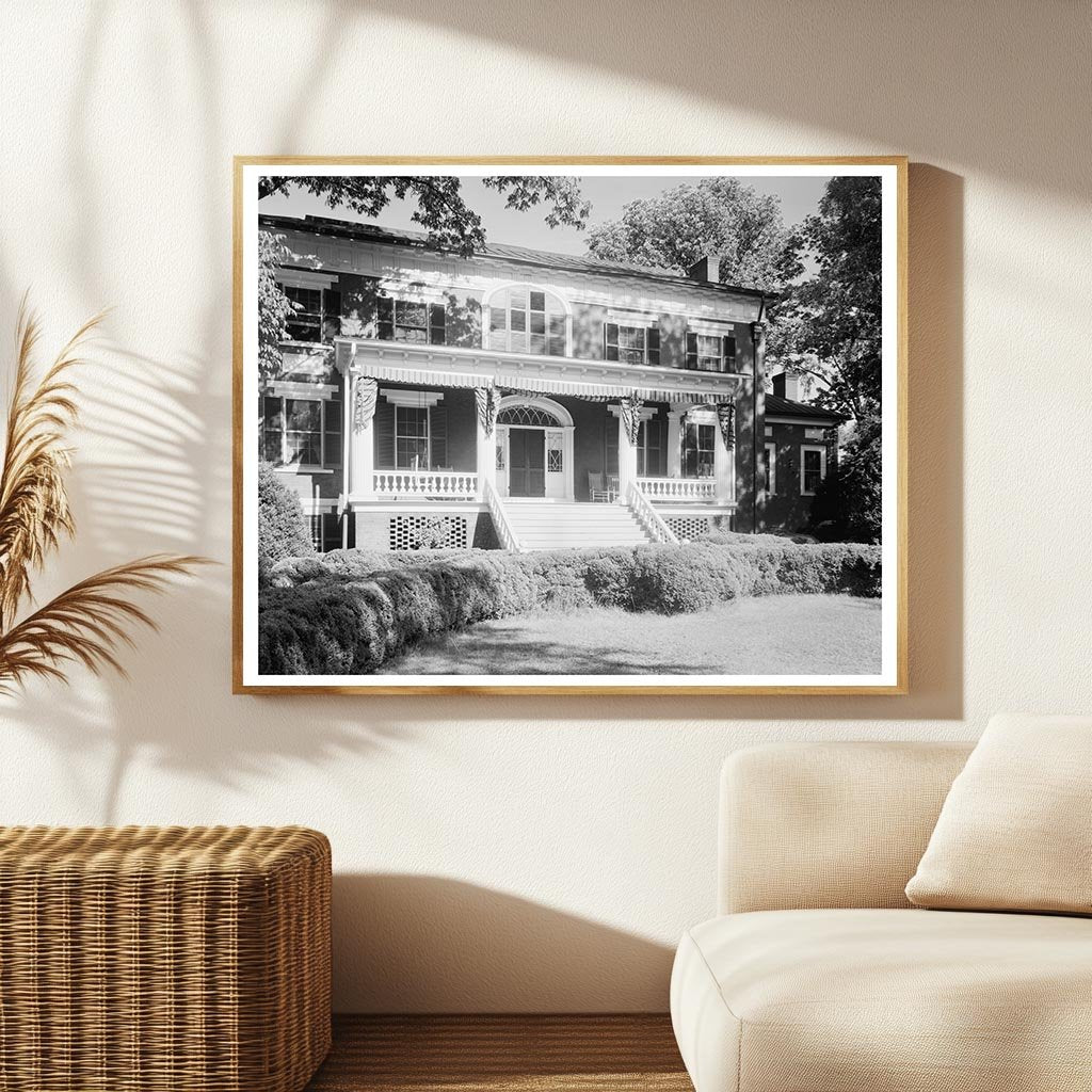 Historic Home in Warrenton, NC - 20th Century Architecture