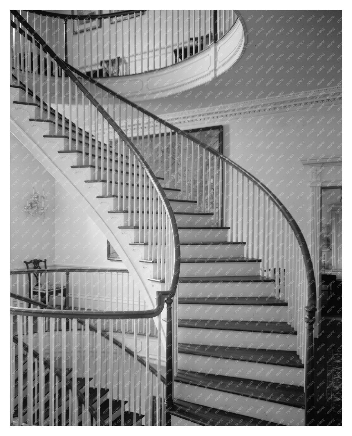 Warrenton NC Spiral Staircase Photo 1941