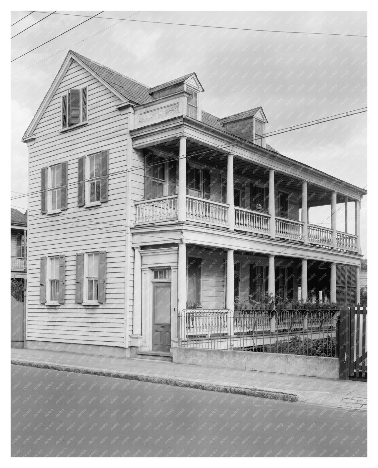 Vintage Architecture in Charleston, SC - 20th Century