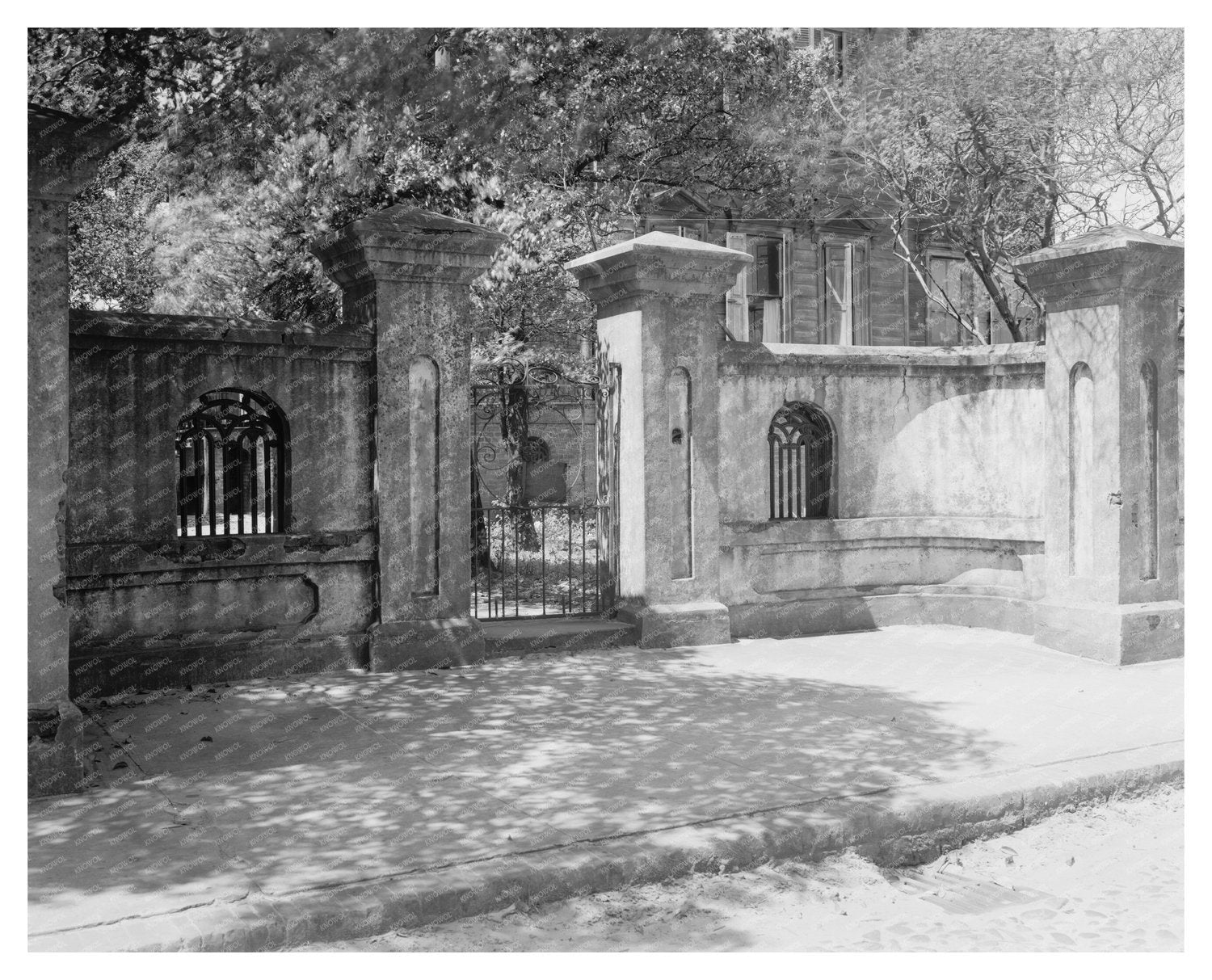 Charleston SC Gateway Photo, 1953 Architectural Heritage