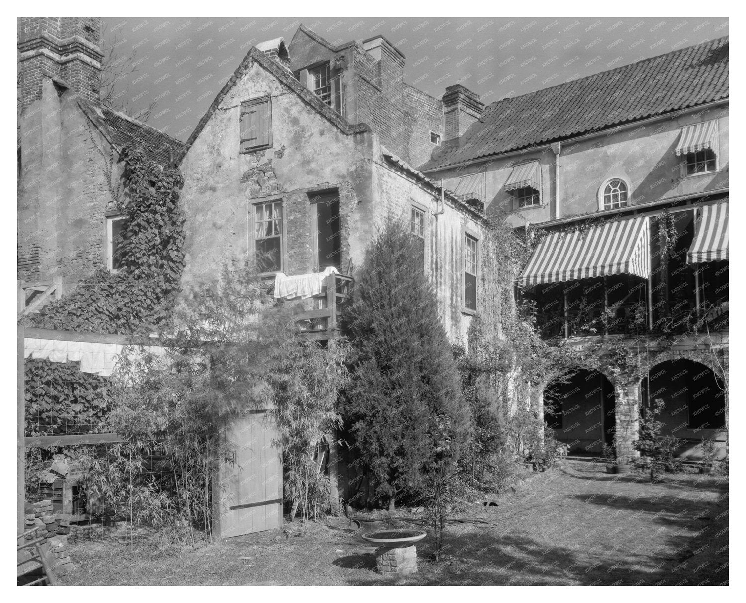 Vintage Photograph of Mrs. Legges House, Charleston SC 1953