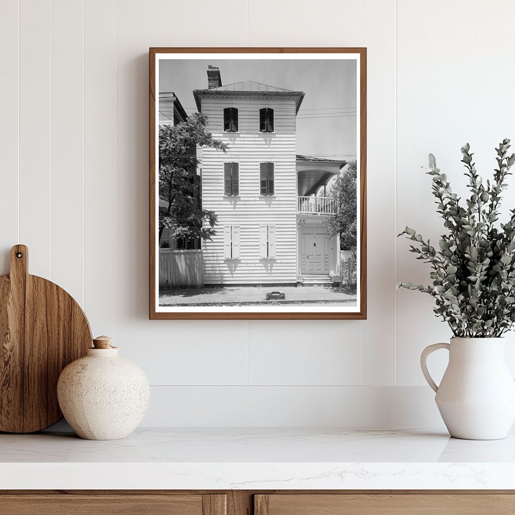 Historic House in Charleston, SC - 1953 Vintage Photo