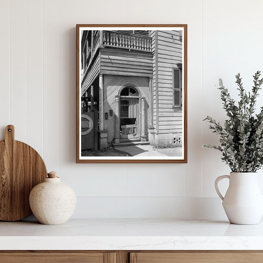 Abandoned Building in Charleston, SC - Early 20th Century