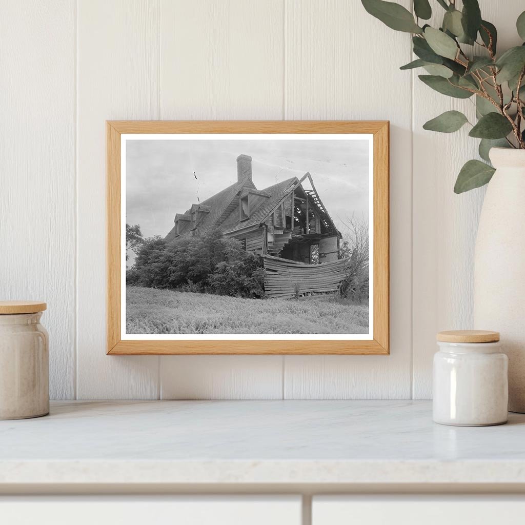 Wachapreague, VA Vintage Wooden Building, 20th Century